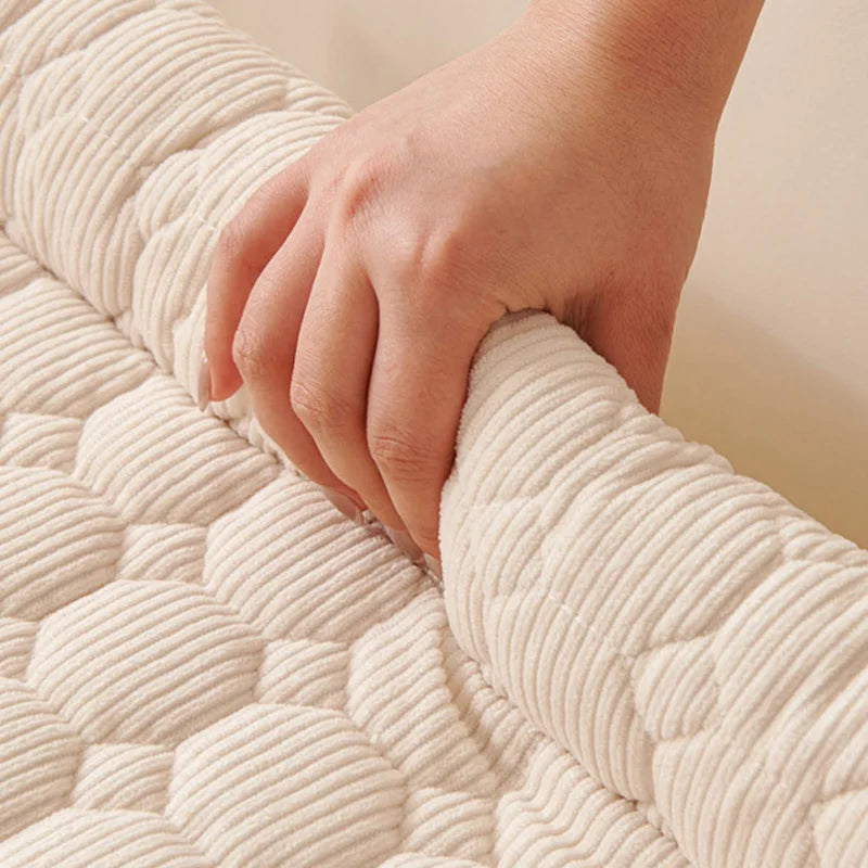 Pupster CozyShield™ Non-Slip Sofa & Pet Bed Cover